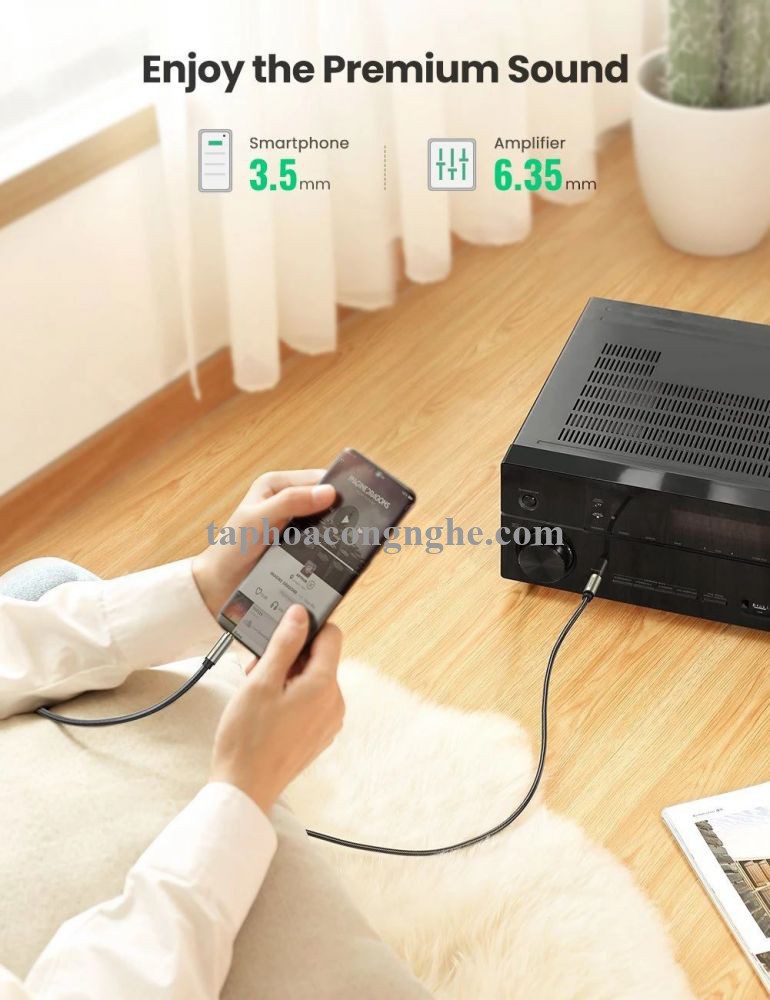 Ugreen 10630 5M màu xám đen cáp 3.5mm TRS ra 6.35mm TS Stereo Pro Audio mạ vàng 24K AV127 30010630